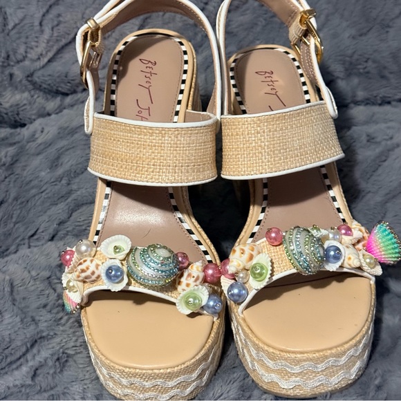 Betsey Johnson Tan Sandals with Shell and Bead Embellishments - Picture 2 of 12